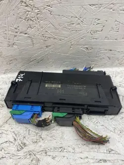 BMW Mukavuusmoduuli OEM 6135926457102 3-sarjaan