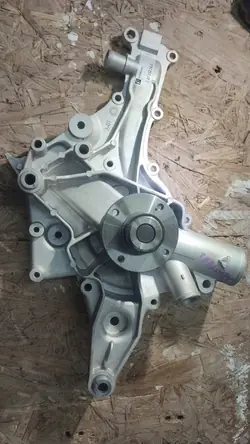 Pierburg Vattenpump, Motor Kylning