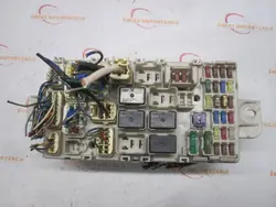 Mitsubishi BSI-moduuli 8637A094 L200 2.5 DI-D:lle
