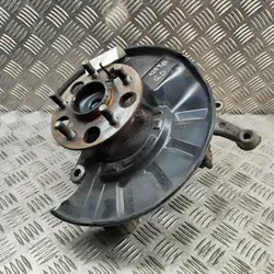Lexus ES 250 - 300 - 330 2021 Mozzo ruota posteriore destro