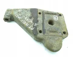 Iveco Daily III Jousituskiinnike Oikea Taka OEM 500371286