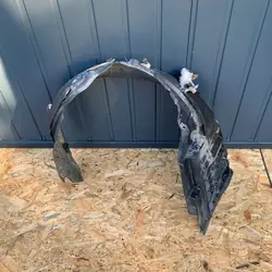 Vasemman etupyörän kaari Mitsubishi Lancer VIII 5370A439