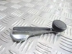 Takaikkunan vipu vasen Ford Granada 1983 OEM K8880