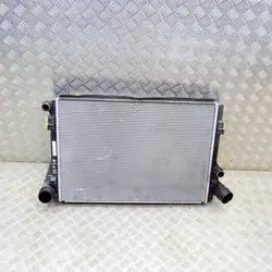 Pièce refroidissement usée OEM 5Q0121251GN VW Arteon