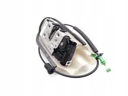 Fram vänster dörrlås Tesla Model 3 1068964-00-L