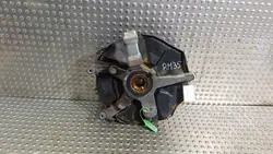 Vänster framnav A1693300520 Mercedes W169 B-Class