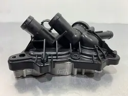 Carcaça termóstato Skoda Yeti OEM 04E121042