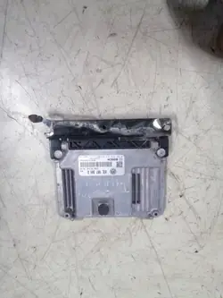 Module ECU Volkswagen Touran II 2012