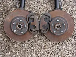 Rotule d'amortisseur gauche Subaru Forester II SG