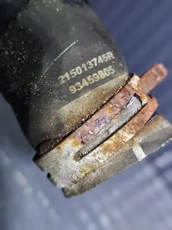 Durite d'eau Renault OE 215013745R