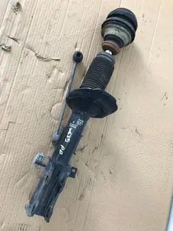 Fram höger stötdämpare Mercedes Vito W639 A6393207213