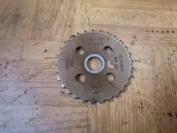 Öljypumpun Ratas A6 C6 3.2 FSI OEM 06E109570B