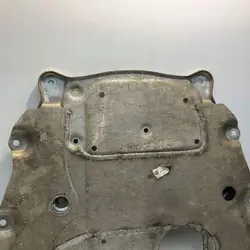 Cache-moteur BMW OEM 6878068 pour X5 G05 Hybride