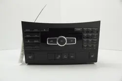 Radio Navigointi A2129006417 W212 Käytetty