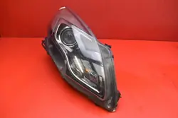 Phare droit Opel Zafira C 12-16 OEM 39009022