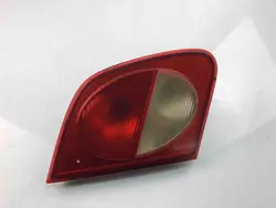 Feu de hayon gauche MERCEDES-BENZ E (W210) A2108200964