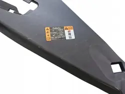 Escudo de porta-malas direito Ford Mustang Mach-E OEM LJ8BR16D670AE