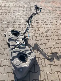 Tanque combustível Mercedes-Benz OEM 2044708301 C-Class