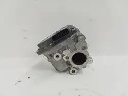 EGR-venttiili Toyota Hilux 2017 OEM 258000E010