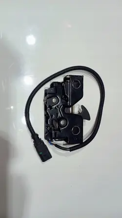 Motorhuv Lock VW Golf VII 5G1823509B