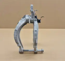Garfo Direito Suporte Amortecedor OEM 31476123 Volvo