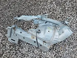 OEM 53701-47050 Höger Stänkskärm för Prius III