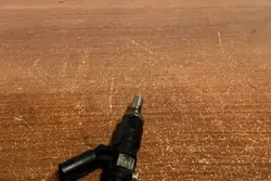 Injektor MERCEDES-BENZ E (W212) diesel 2010 A2720780249