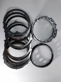 Kit disques et plaquettes OEM 105.11 pour boîte Ford 8F35