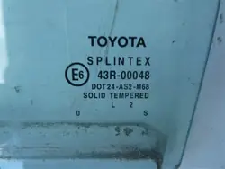 Vitre arrière gauche Toyota Corolla E12 OEM 26353REFSXOW92QAQAHGV