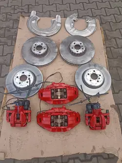 Conjunto de Disco e Pastilhas de Freio BMW G60 540iX M Package OEM