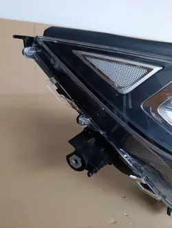 Farol direito OEM 746798-BOJ9I para Toyota RAV4