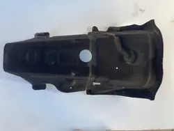 Lämmönsuoja OEM 23385638 Chevrolet Camaro VI 2016+