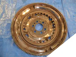 VW AUDI SKODA Kaksoismassaväkä DSG 7