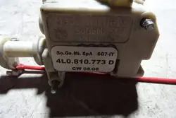 Bränsletankluckmotor AUDI Q7 4L 4L0810773D