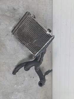 Radiador de agua derecho Audi S4 B6 B7 4.2 OEM