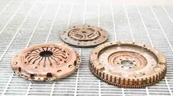 Conjunto de embreagem Dacia Sandero II 1.5L 66kw OEM 302056841R301019310R