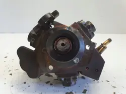 Opel Astra IV J 1.3 CDTI Dieselpomp GM 0445010247