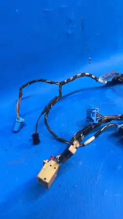 Faisceau OEM 3Q1971566 A avec moteurs