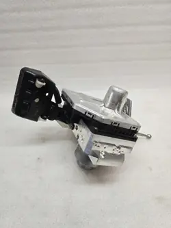 Pompe ABS Volvo T6 Recharge Contrôleur OEM 31680342