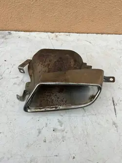 Skoda Octavia III RS linker uitlaatpunt OEM 5E0253681F