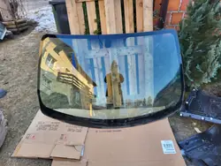 Para-brisa dianteiro usado OEM YUKUYR67-TETR para Renault Kangoo II