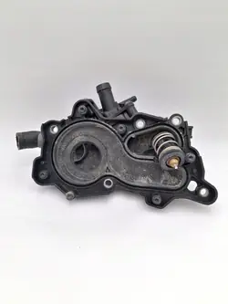 Pompe à eau AUDI A3 8V GOLF VII LEON III 1.4 TFSI 04E121042A