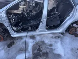 Toyota OE OEM TOYOTA AURIS II 13-17 Estribo Esquerdo