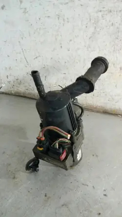 Bomba dirección Peugeot 307 SW 2005 9654151080