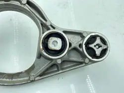 Middenbeugel BMW M4 F82/F83 2018 OEM 2284774