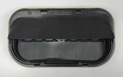Mercedes-Benz GLA W156 takapuskurin tuuletusritilä OEM A1768302700