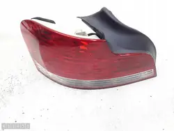 Luz trasera BMW 1 Series 2010 6321728564101