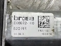 Jeep Renegade takaikkunan moottori OEM E0697200