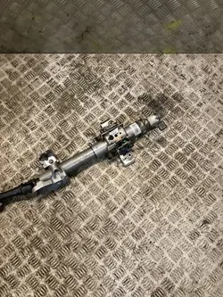 Pièce direction Mercedes-Benz Vito OEM 6394621520