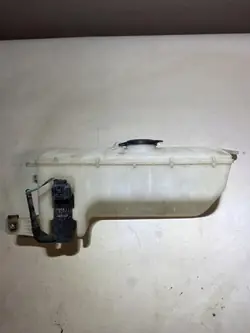 Réservoir lave-glace Lexus LS 4 OEM 060351-8190 (2006-2009)